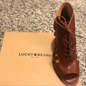 🆕 NEW w/ Box Lucky Brand Bootie